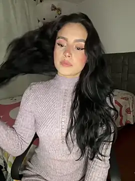 salome polaniiee online show from April 2, 7:26 am