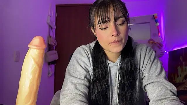 salome polaniiee online show from November 23, 6:56 am