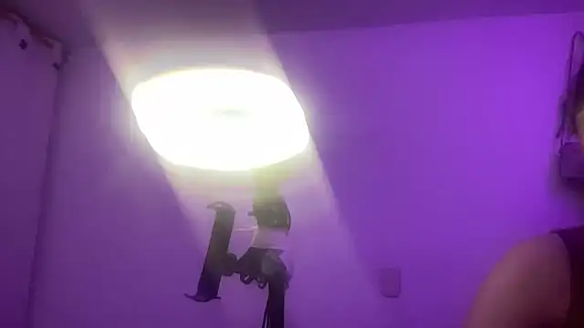 salome polaniiee online show from September 16, 5:08 am