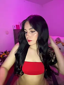 Snapshot of salome_polaniiee chatting on June 14, 5:19 am salome polaniiee online show from June 14, 5:19 am