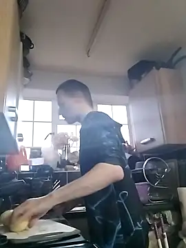 Erimyka online show from February 28, 5:23 pm