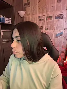 i am nina  online show from February 4, 8:48 pm