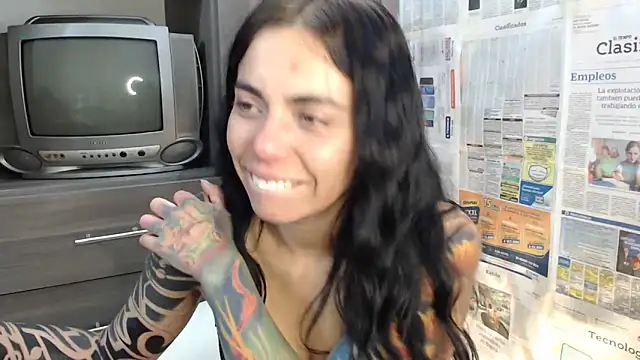 i am nina  online show from February 25, 4:46 am