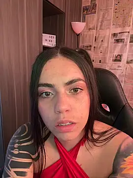 i am nina  online show from February 12, 6:51 pm