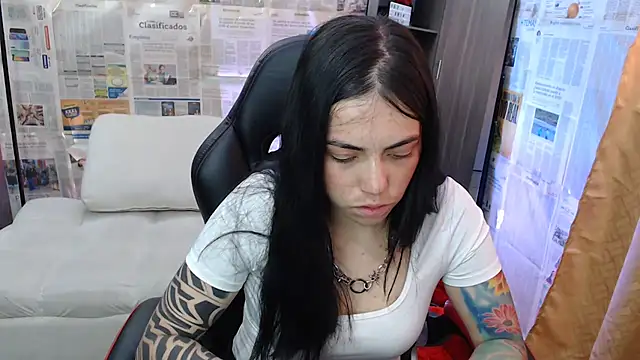 i am nina  online show from September 25, 10:16 pm