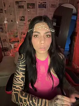 i am nina  online show from April 6, 10:55 pm