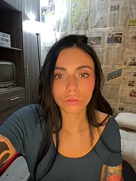 i am nina  online show from July 19, 2:20 am