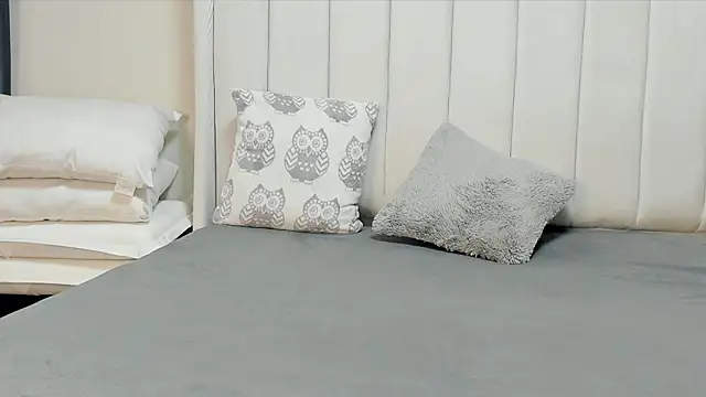  heavenlysent online show from March 30, 2:35 am