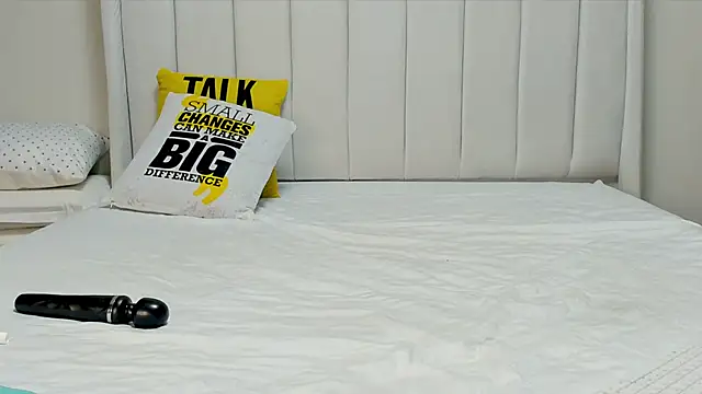  heavenlysent online show from March 17, 4:26 am