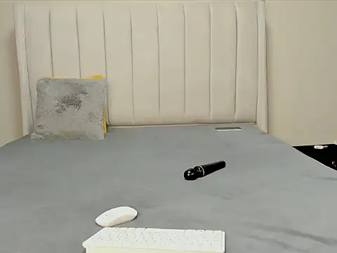 Snapshot of _heavenlysent chatting on November 26, 3:39 am heavenlysent online show from November 26, 3:39 am