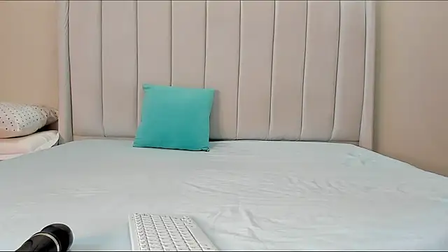 Snapshot of _heavenlysent chatting on July 10, 4:56 am heavenlysent online show from July 10, 4:56 am