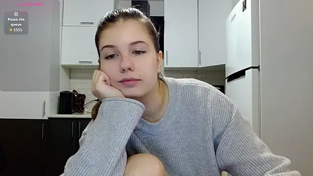 SayMeow  online show from February 26, 8:42 pm