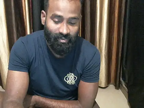 Snapshot of indian2 chatting on September 21, 3:33 am indian2 online show from September 21, 3:33 am