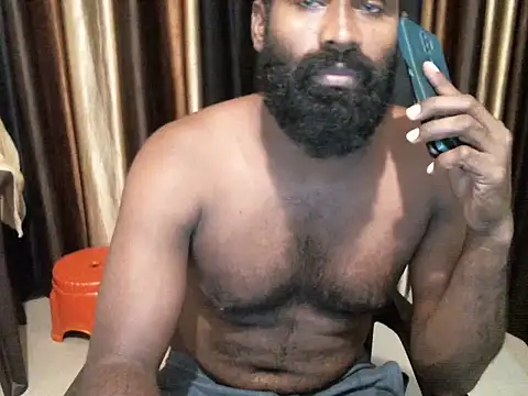 Snapshot of indian2 chatting on September 13, 9:31 am indian2 online show from September 13, 9:31 am