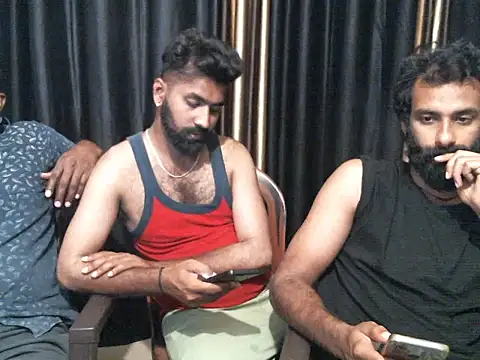 Snapshot of indian2 chatting on March 6, 6:48 pm indian2 online show from March 6, 6:48 pm