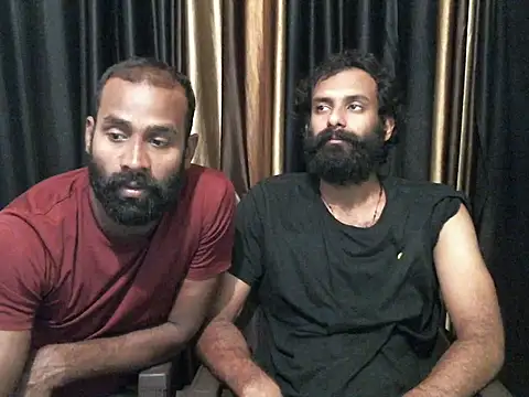 Snapshot of indian2 chatting on March 23, 5:00 am indian2 online show from March 23, 5:00 am