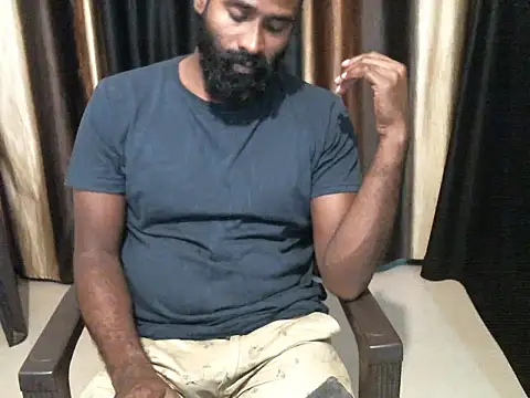 Snapshot of indian2 chatting on October 18, 4:58 am indian2 online show from October 18, 4:58 am