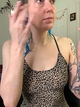 Snapshot of MissCumberdale chatting on March 11, 2:51 pm MissCumberdale online show from March 11, 2:51 pm