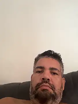 Snapshot of adgato chatting on April 7, 11:56 am adgato online show from April 7, 11:56 am