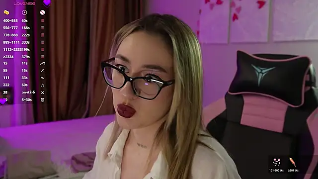 Fiona-Love online show from February 21, 5:26 pm