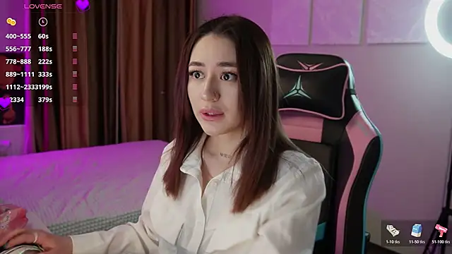 Fiona-Love online show from May 1, 5:18 pm