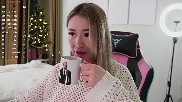 Fiona-Love online show from January 9, 5:20 pm