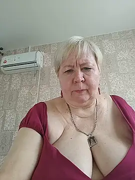 EffectFiona online show from March 25, 4:12 am