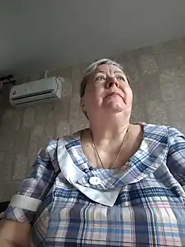 EffectFiona online show from March 20, 2:19 am