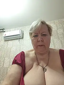 EffectFiona online show from April 12, 12:36 am