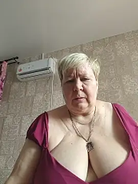 EffectFiona online show from March 9, 8:18 am