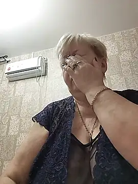 EffectFiona online show from March 27, 12:52 am