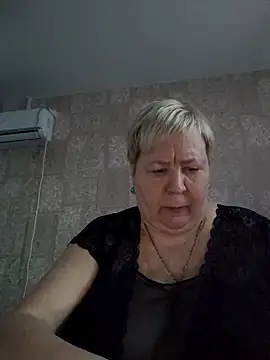 EffectFiona online show from February 23, 1:01 pm