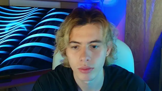 Snapshot of dimitri_tv chatting on November 9, 6:56 pm dimitri tv online show from November 9, 6:56 pm