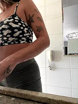 Gipoltergeist online show from November 5, 12:30 pm