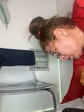 KarlaHartley online show from December 23, 4:56 am