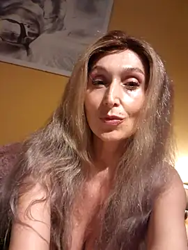 Snapshot of 2bigass4_u chatting on January 31, 7:34 pm 2bigass4 u online show from January 31, 7:34 pm