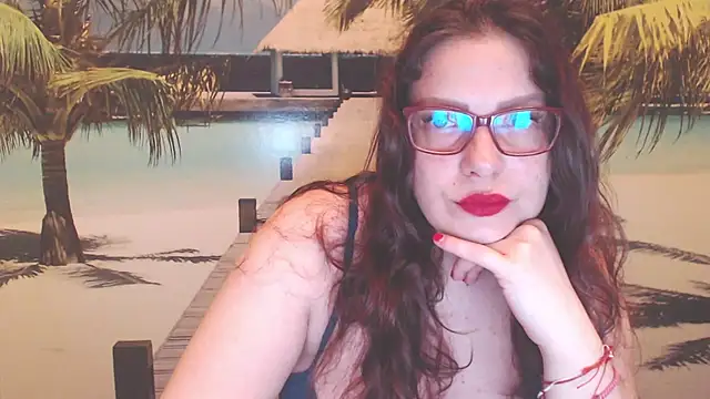 Queen  Natasha online show from May 23, 8:41 pm