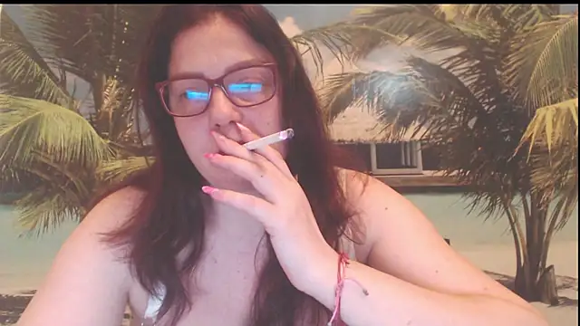 Queen  Natasha online show from February 21, 9:50 pm