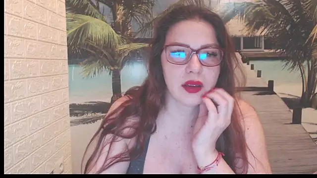 Queen  Natasha online show from December 16, 10:03 pm