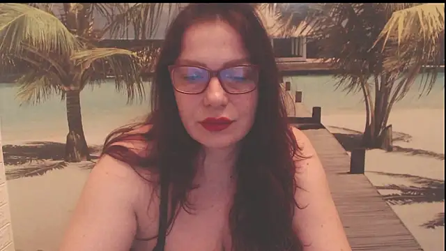 Queen  Natasha online show from March 7, 10:48 pm