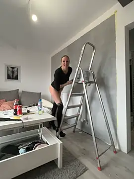 MaviePearl online show from March 21, 7:31 am