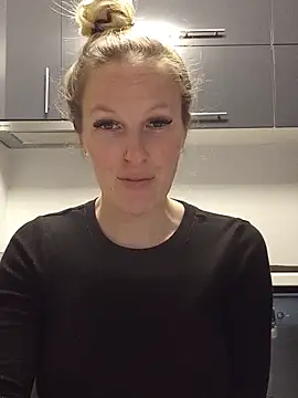 MaviePearl online show from February 3, 8:46 am