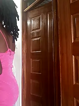 Prettybecs online show from March 4, 12:12 pm