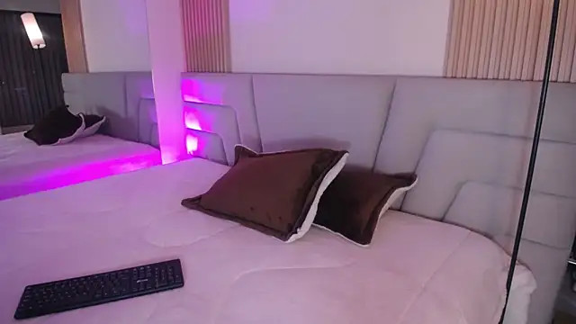 Miss Loise online show from January 12, 3:46 am