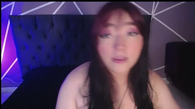 Snapshot of Miss_Loise chatting on February 17, 1:11 pm Miss Loise online show from February 17, 1:11 pm