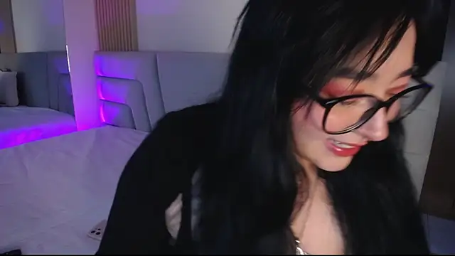 Miss Loise online show from March 2, 5:08 am