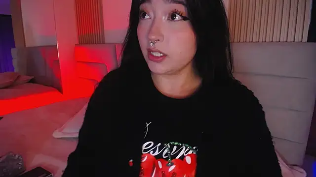 Miss Loise online show from April 29, 2:49 am