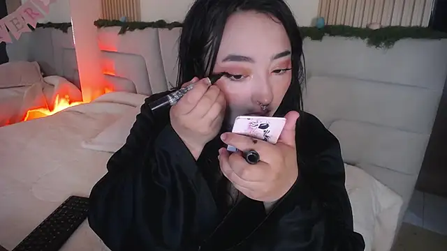 Miss Loise online show from April 5, 3:35 am