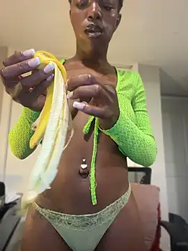 wishwashhy22 online show from April 13, 3:38 pm