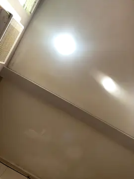 Snapshot of wishwashhy22 chatting on November 14, 5:27 pm wishwashhy22 online show from November 14, 5:27 pm